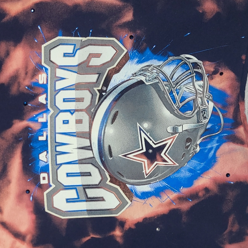 Dallas Cowboys Crop Top W/Rhinestones - Picture 3 of 6